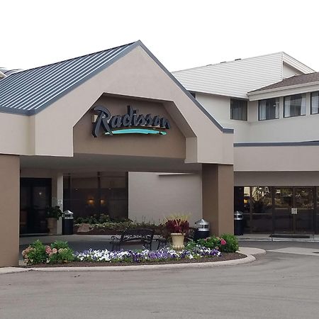 Radisson Hotel Detroit-Фармингтън Хилс Екстериор снимка