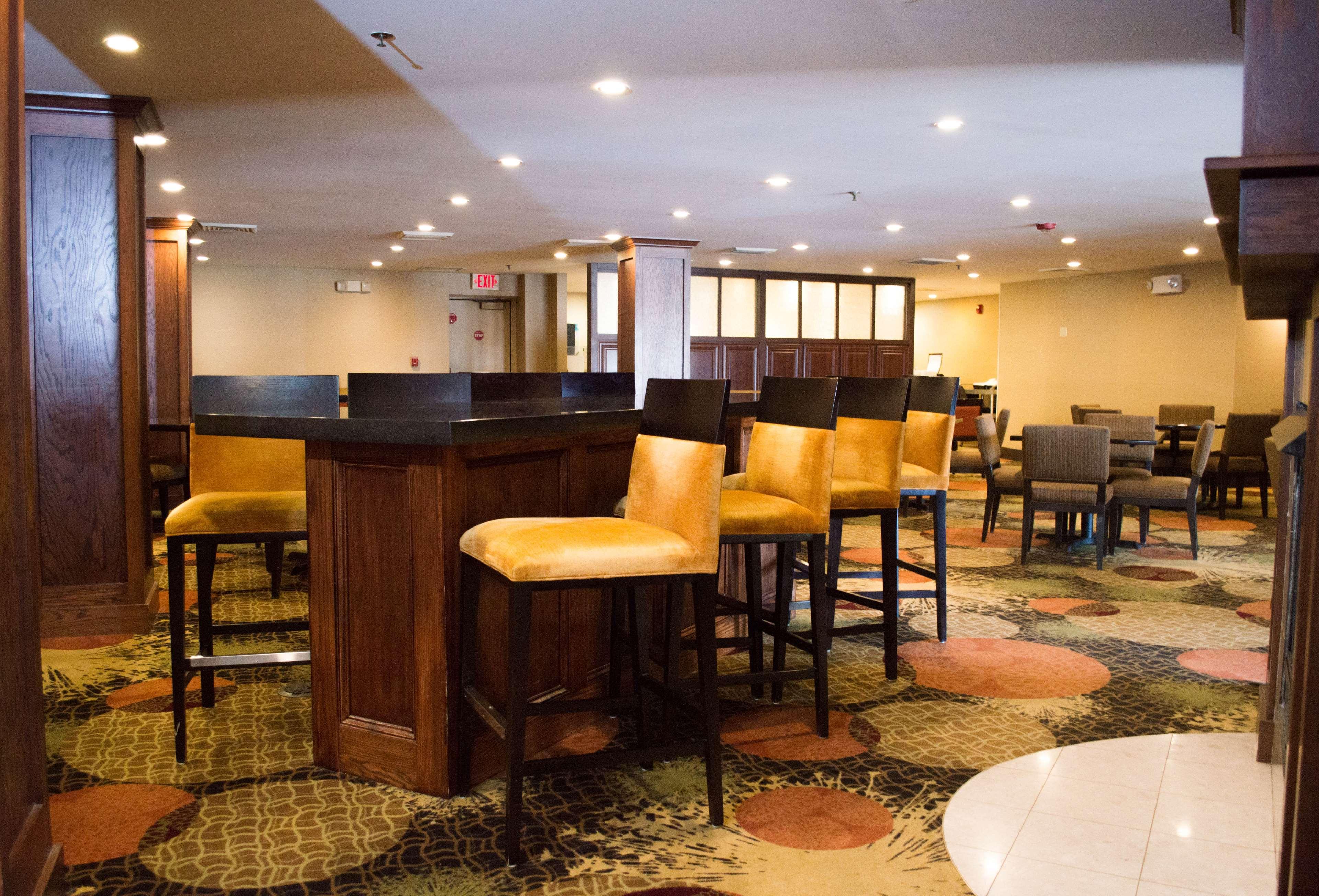 Radisson Hotel Detroit-Фармингтън Хилс Екстериор снимка